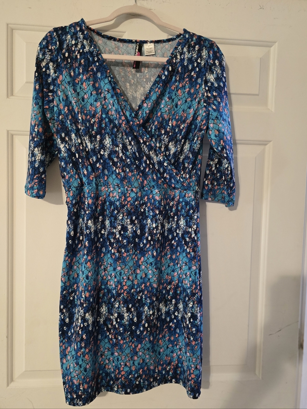 Urban Love Blue & Teal Patterned V-Neck Wrap Dress